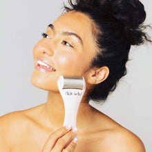Load image into Gallery viewer, Ice Facial Roller