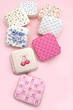Load image into Gallery viewer, Travel Jewelry Organizer Box| Assorted Patterns
