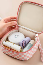 Load image into Gallery viewer, TRAVEL CHECKER GINGHAM MAKEUP COSMETIC POUCH BAG | 40P537 - The Boutique by Sour Apple Beauty Bar
