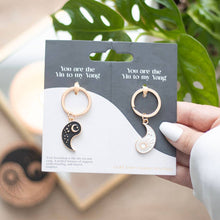 Load image into Gallery viewer, Pair of Yin Yang Best Friend Keyrings
